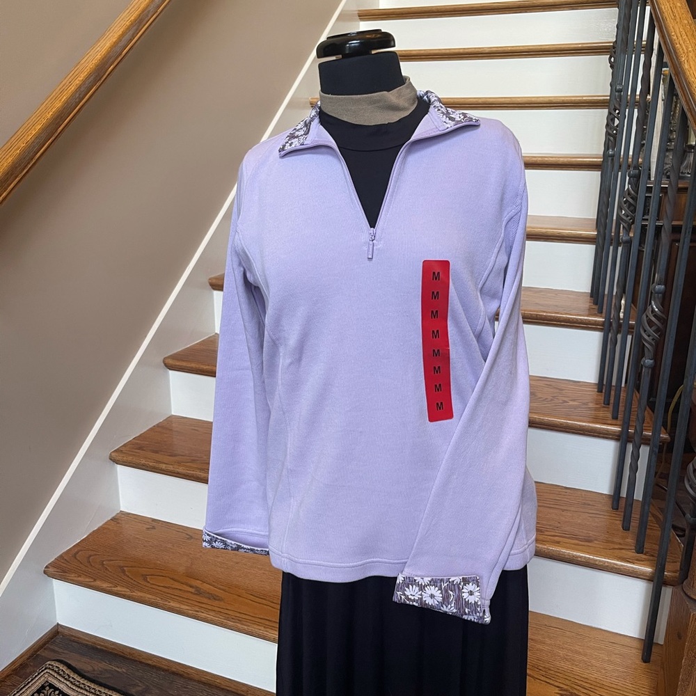 Orvis Ladies MEDIUM Lavender pull over top - Picture 1 of 9